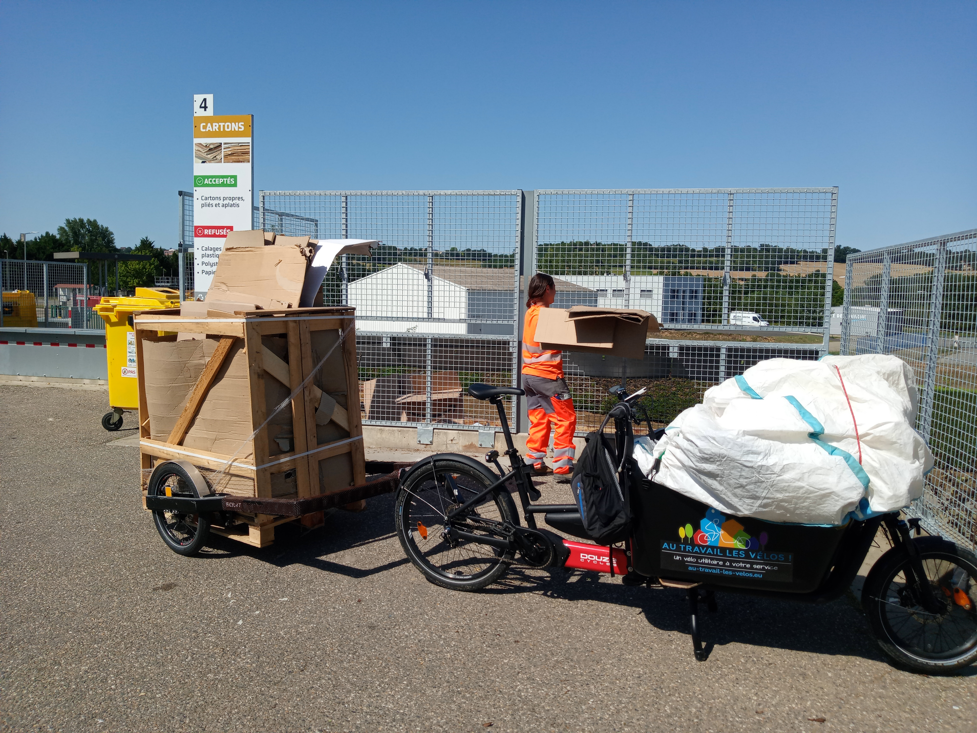 Transport en déchèterie : quand le vélo-cargo remplace la camionnette