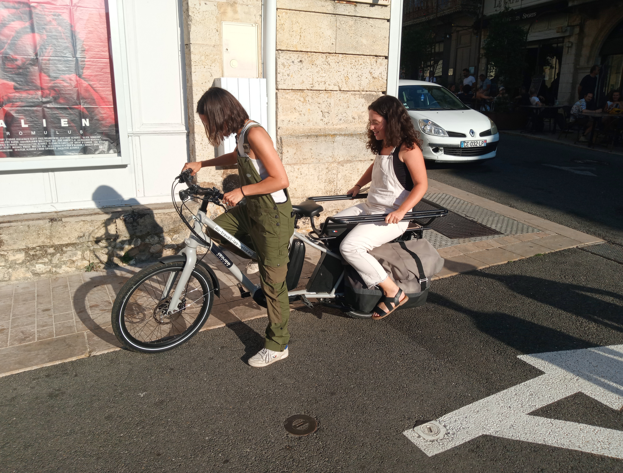 Avec Oriane, Louise et Camille, L’été photographique à vélo !